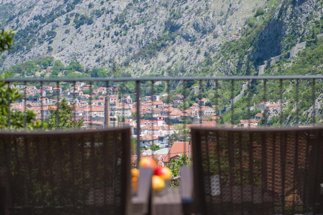 Apartments Mezini 11 Kotor Exterior foto